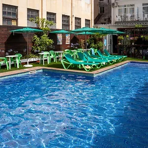 Atzavara Apartment